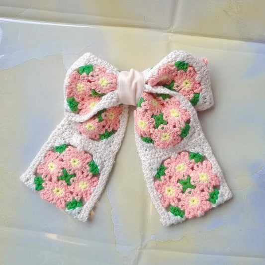 Chrochet Tail Bow