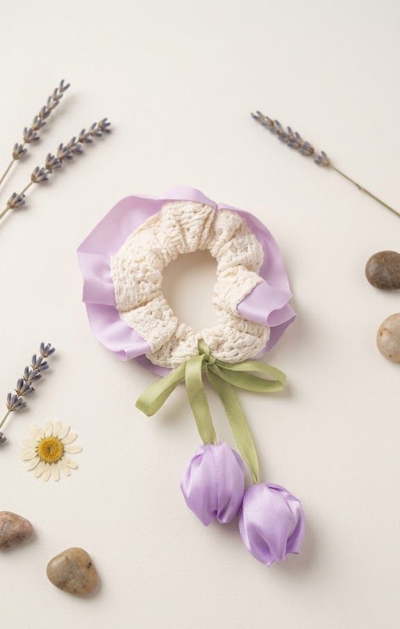 Tulip scrunchies